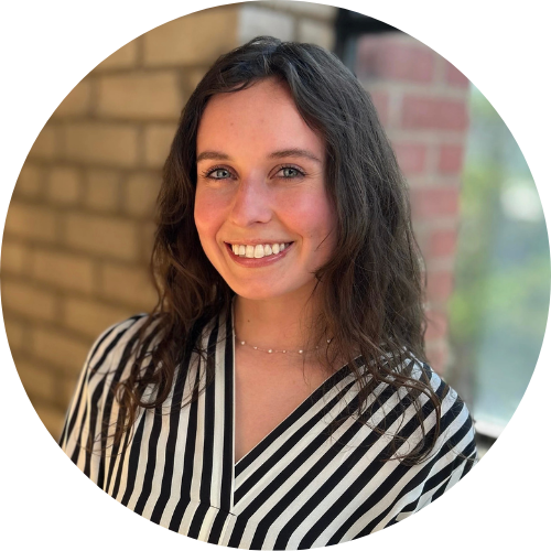 Claire Smith Headshot